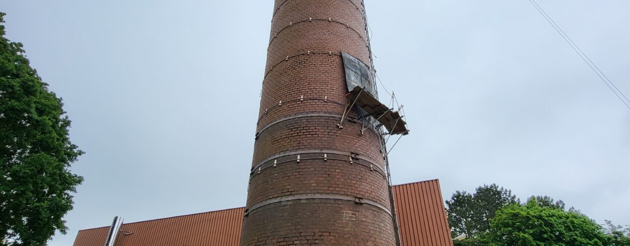 Ziegelschornstein